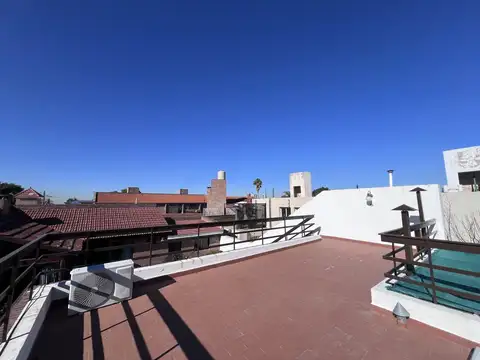 ¡Venta! Hermosa Casa en Urca - 3 dormitorios ¡Apta Crédito!