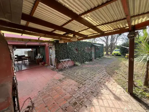 Casa 3 ambientes con 1 baño