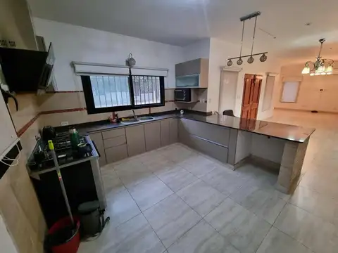 Casa en Venta en Las Casuarinas, USD 170.000