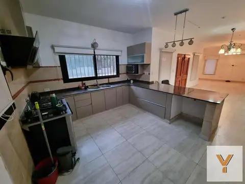 Casa en Venta en Las Casuarinas, USD 170.000