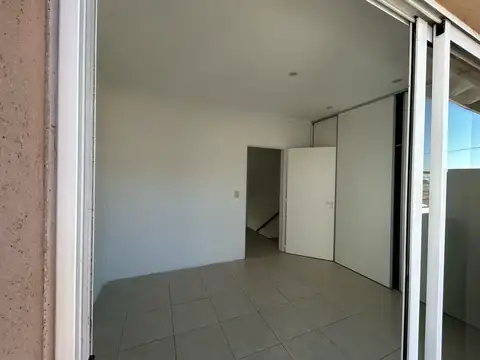 Departamento en Alquiler en Virreyes, $ 900.000