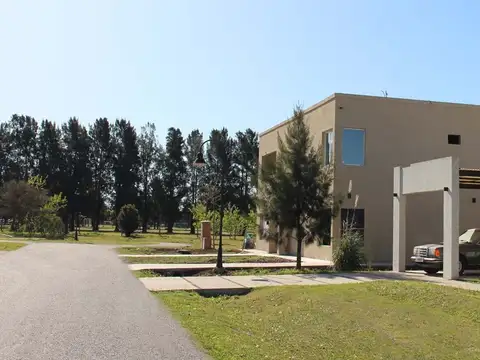 Terreno en Venta de 863,0 m2