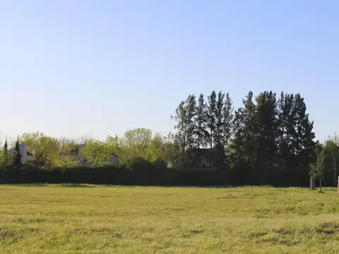 Terreno en Venta en Francisco Alvarez, USD 80.000