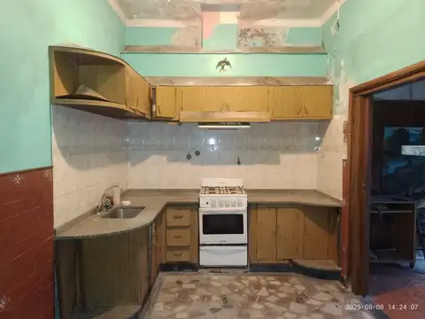 Depto Tipo Casa en Venta 75 años
