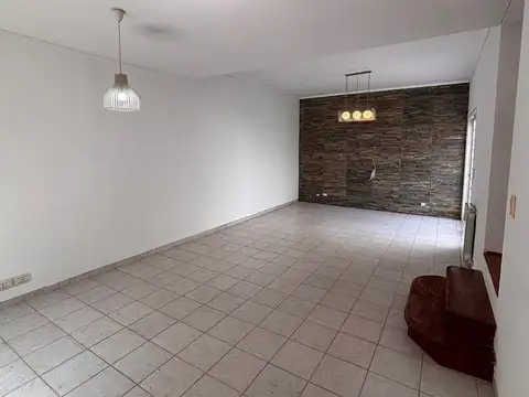 Casa en Venta en Villa Ballester, USD 180.000