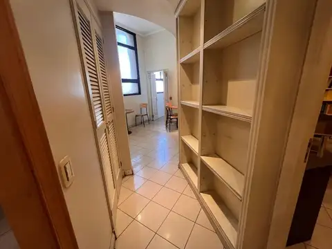 Oficina Monoambiente con 4 baños