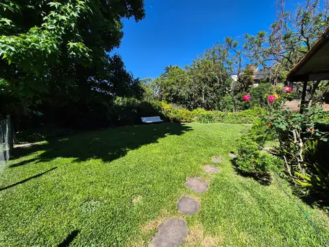 Casa 6 ambientes con 3 baños