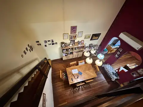 VENTA PH 4 AMBIENTES 2 HABITACIONES EXCELENTE UBICACION SOBRE AVENIDA SAN CRISTOBAL CABA