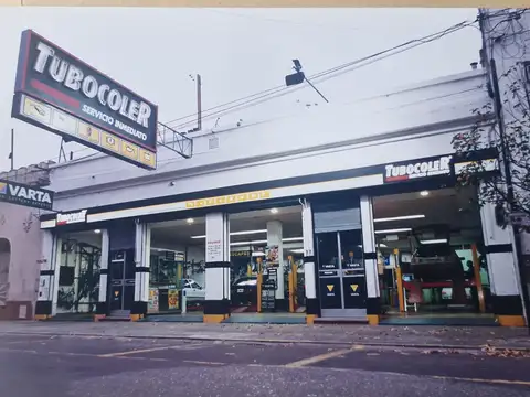 ALQUILER LOCAL COMERCIAL SAN MARTIN 1865/67  medidas 18m x 30m