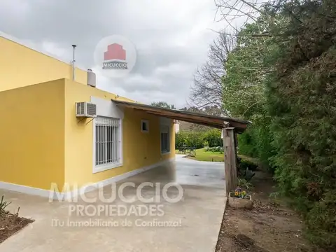 Casaquinta en alquiler | Manuel de Falla N°2656 entre Manny y Bach | Barrio El Cazador