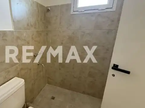 Depto Tipo Casa en Alquiler A Estrenar