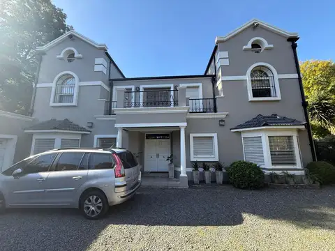 Casa - Venta - Argentina, Malvinas Argentinas - Velazquez 1666