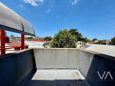 Oficina 2 ambientes con 1 baño