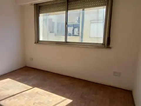 Venta departamento 2 ambientes en Lomas de Zamora