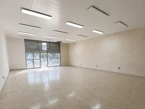 Local en Alquiler en Burzaco, $ 3.000.000