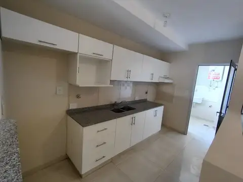 DEPARTAMENTO 3 AMBIENTES - CENTRO, RESISTENCIA