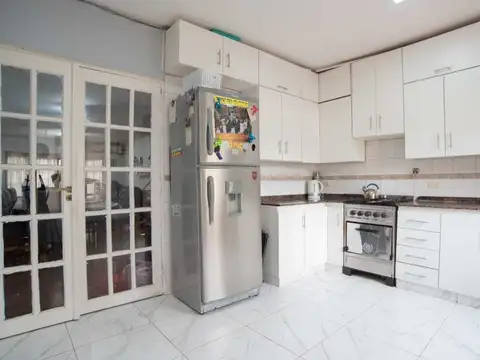 Depto Tipo Casa en Venta de 4 ambientes