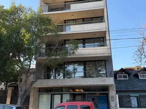 Holmberg 3100, Piso 2