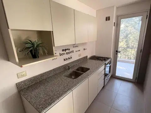 Departamento 3 ambientes con 1 baño
