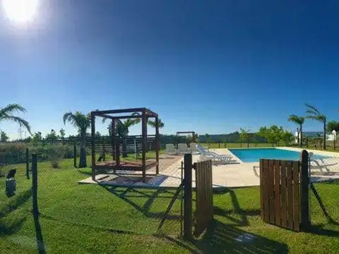 Terreno en Venta 50  mts Fondo