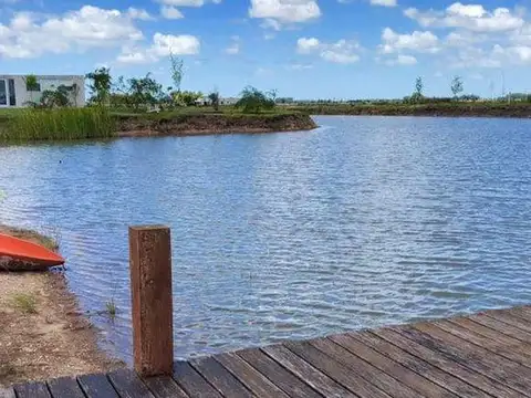 Terreno en venta - 1.000mts2 - Campos de La Enriqueta, La Plata