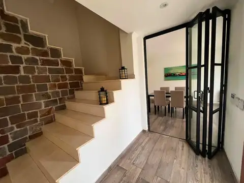 Casa en Venta de 5 dormitorios