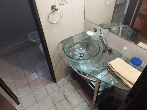 Depto Tipo Casa 4 ambientes con 3 baños