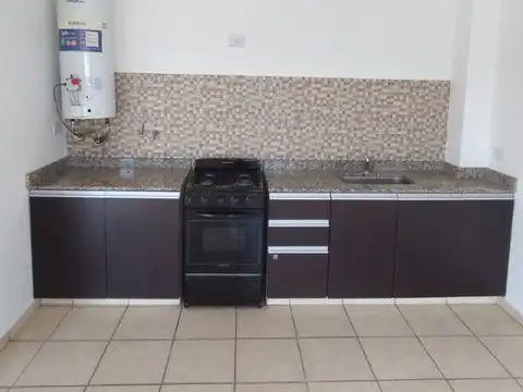 ALQUILER! 1 DORMITORIO, CON BALCON Y POSIBILIDAD DE COCHERA