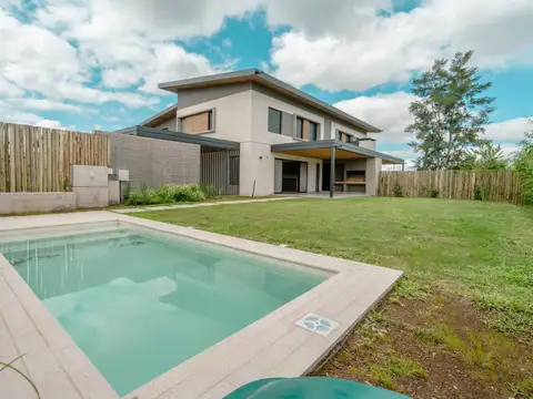 Casa en venta - San Lorenzo Chico