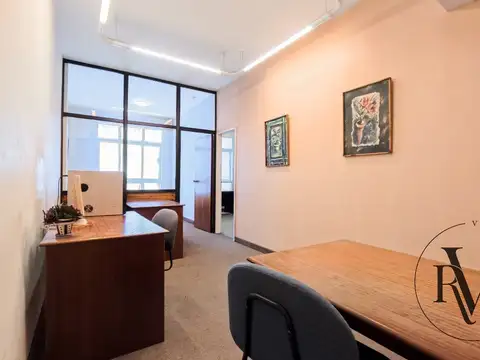 Venta - Centro - Maipu 388 -  Oficina Apto Vivienda de 67 mts con Anexo 7 mts .