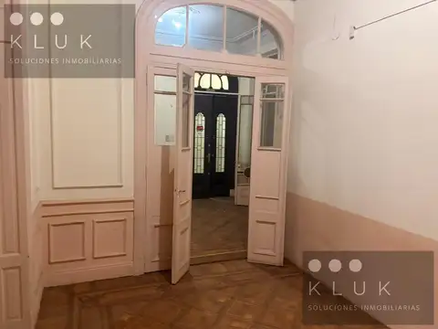 Departamento 11 ambientes con 5 baños