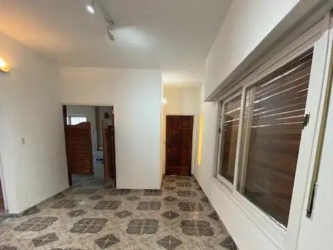 Depto Tipo Casa en Alquiler de 3 dormitorios