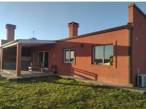 Casa en barrio cerrado