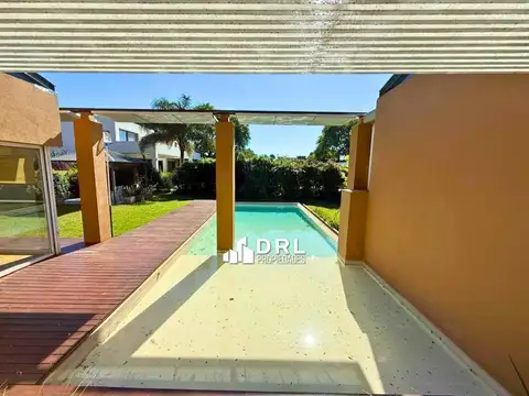 Casa en Alquiler en Las Delicias, USD 2.500