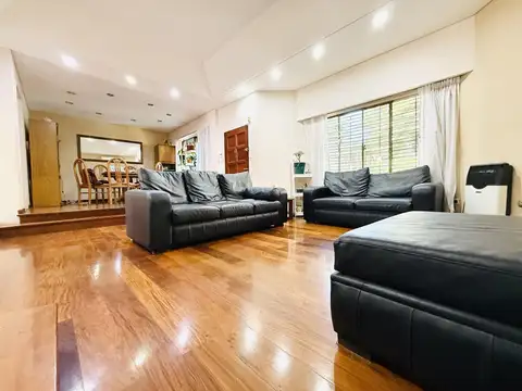 Casa en Venta en Flores Sur, USD 400.000