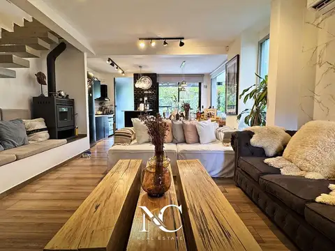 Duplex en Venta amueblado en Villa Elisa