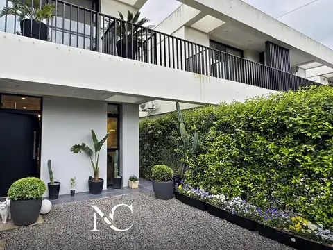 Depto Tipo Casa en Venta de 2 dormitorios