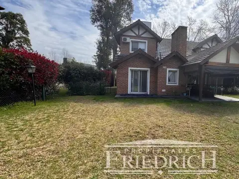 Casa en Venta al Noreste