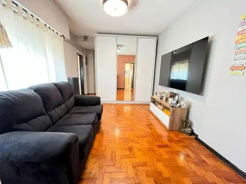 DEPTO 2 AMBIENTES EN VENTA BOEDO C/COCHERA