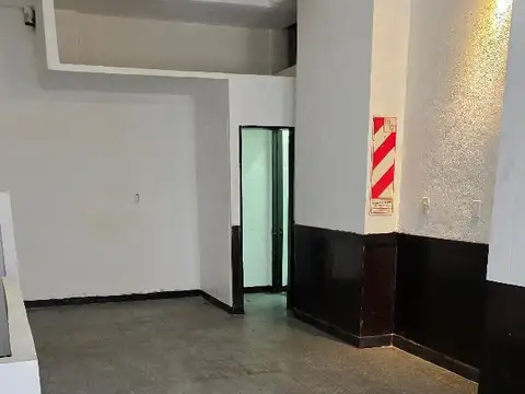 Local en Alquiler en Almagro, $ 980.000