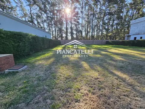 Terreno en Venta en La Reja, USD 80.000