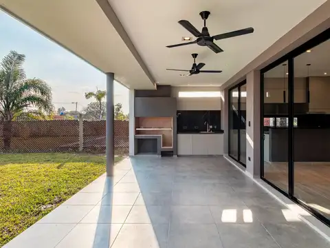 Quinta en Venta en Colonia Benítez, USD 100.000