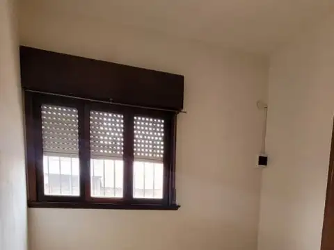 Casa en Alquiler en Jose Leon Suarez, $ 480.000