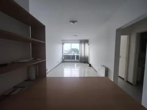 Departamento en Alquiler en Castelar Norte, $ 800.000