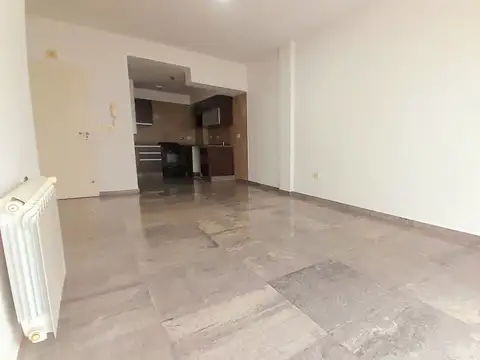 Departamento en Alquiler en Florida Mitre/Este, $ 1.200.000
