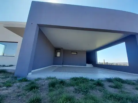 Casa en Venta en Sierra de la Ventana, USD 140.000