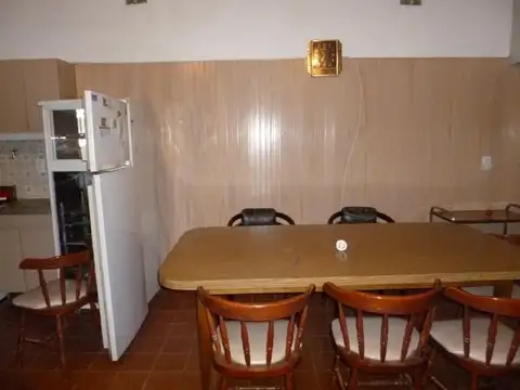 Calle 33 Bis 1000, Piso UF