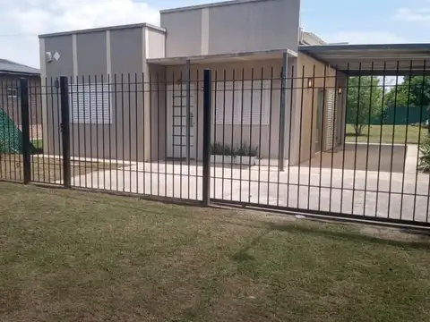 Casa en Zavalla