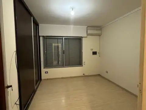 Avenida Sarmiento 500