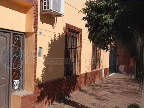 CASA EN BOLIVAR CASI SARMIENTO